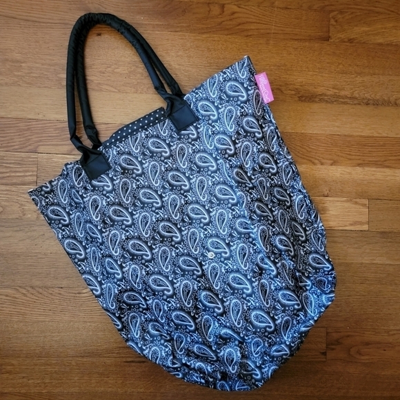 The Pampered Chef Large Tote Foldable Black Pink - Picture 5 of 14